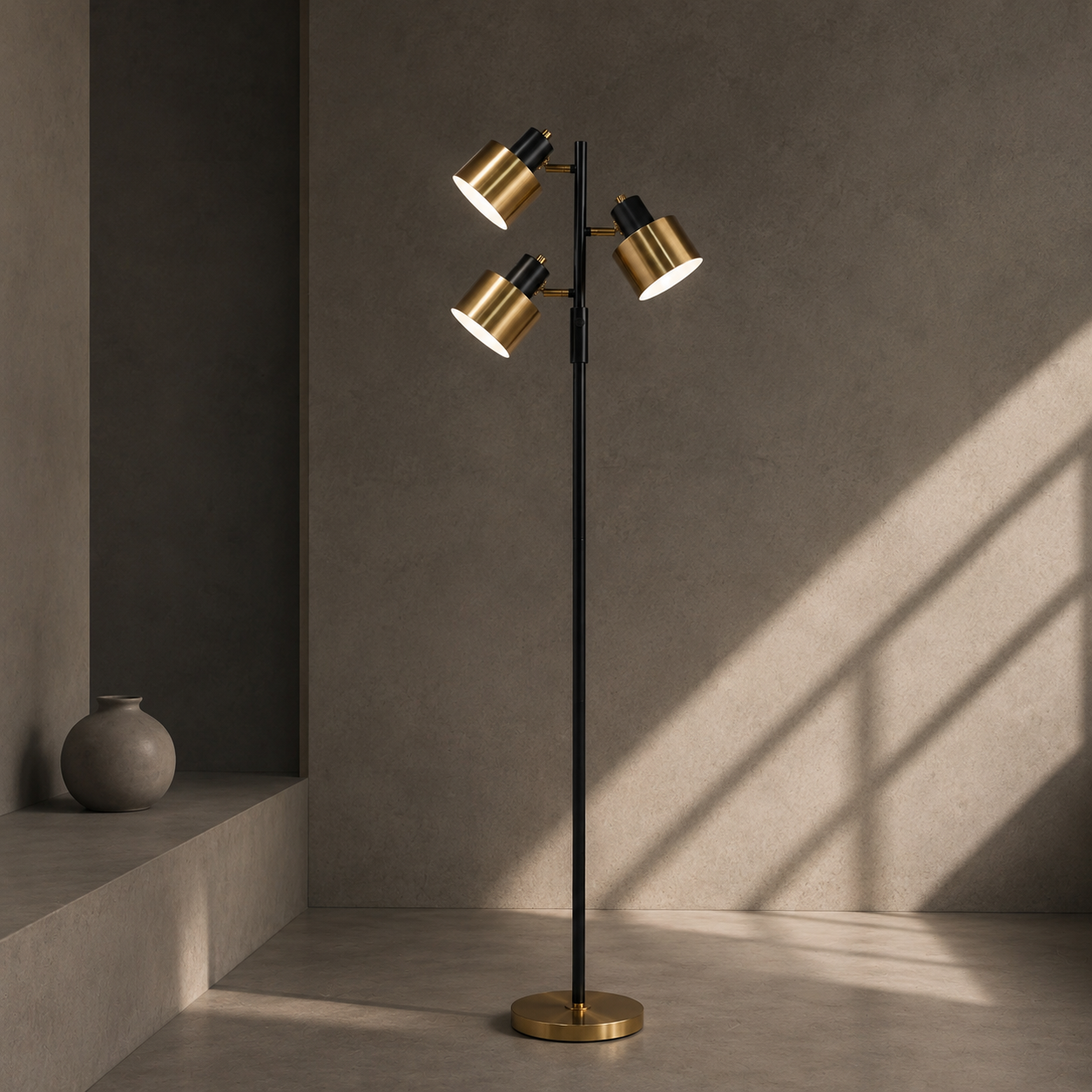 VEGA Floor Lamp